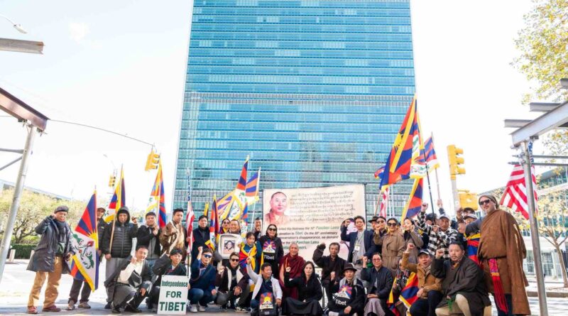 ༧པཎ་ཆེན་རིན་པོ་ཆེ་གར་སོང་ཆ་མེད་དུ་གྱུར་ནས་མི་ལོ་༣༠ འཁོར་བར་ངོ་རྒོལ་སྐད་འབོད།