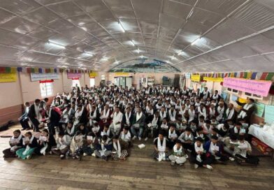 རྡོ་རྗེ་གླིང་ནས་བོད་ཀྱི་སྐད་ཡིག་རྒྱུན་འཛིན་གྱི་ལས་འགུལ་ཞིག་འགོ་འཛུགས། རྡོ་རྗེ་གླིང་ནས་བོད་ཀྱི་སྐད་ཡིག་རྒྱུན་འཛིན་གྱི་ལས་འགུལ་ཞིག་འགོ་འཛུགས།