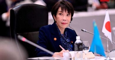 ལོ་རྒྱུས་ཐོག་ཉི་ཧོང་གི་རྒྱལ་སྲུང་འགྲོ་གྲོན་མཐོ་ཤོས་ལ་ཆོག་མཆན་གནང་།