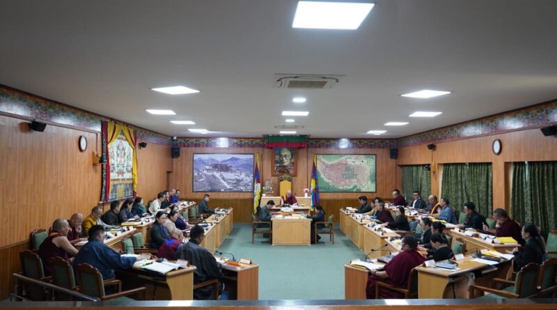 བོད་ནང་གི་ཛ་དྲག་གནས་སྟངས་དང་རྒྱ་གཞུང་གི་ཁྲིམས་ཡིག་གསར་པར་གདོང་ལེན་གྱི་གྲོས་ཆོད་གཉིས་སྤྱི་མོས་གཏན་འབེབས།